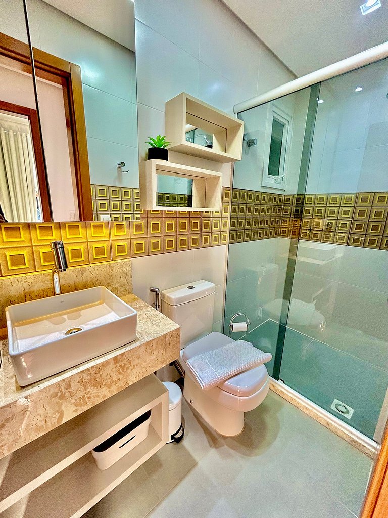 Lindo e aconchegante com lareira cond c/ piscina