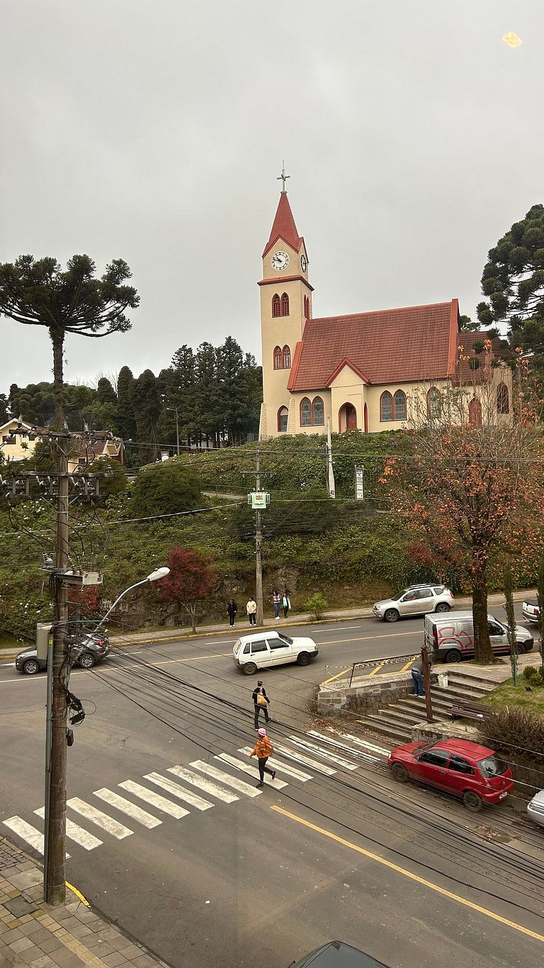 Aconchego e sofisticação a 300m da Rua Coberta