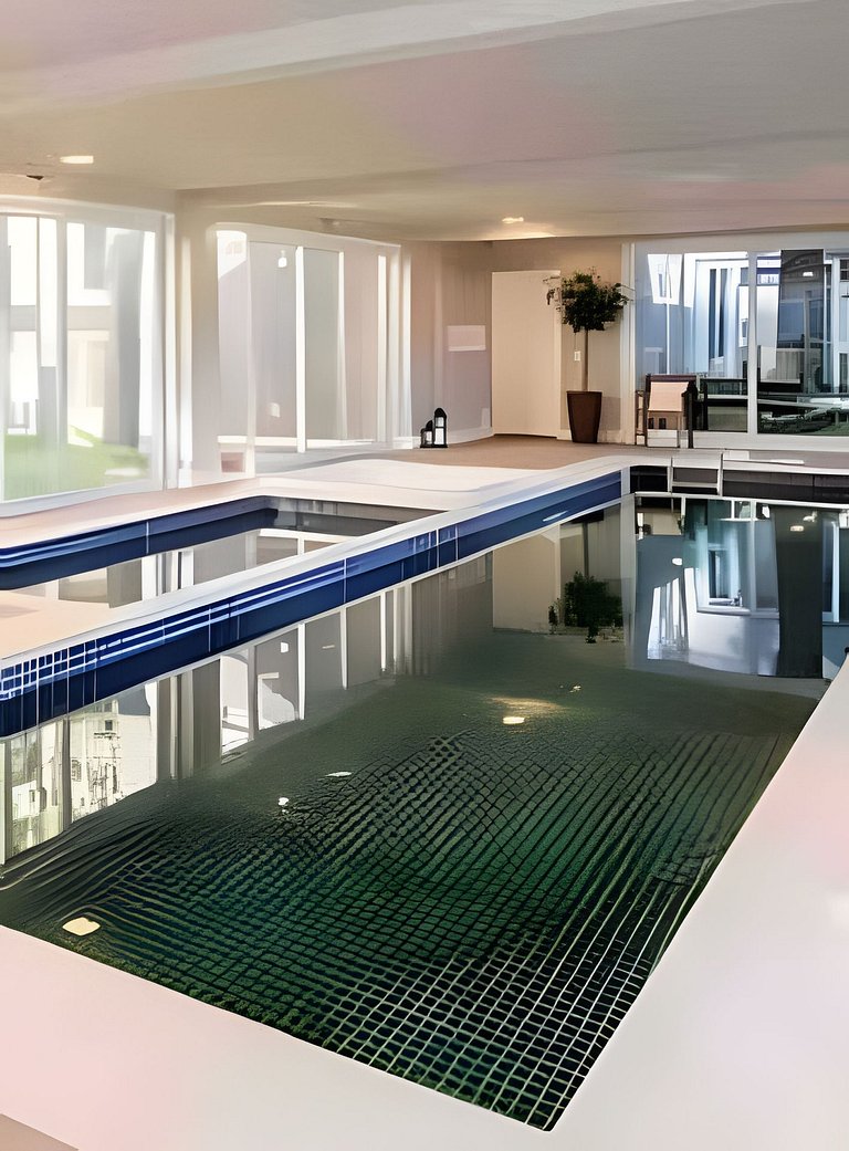 Lindo Apto em cond. com piscina aquecida e ofurô