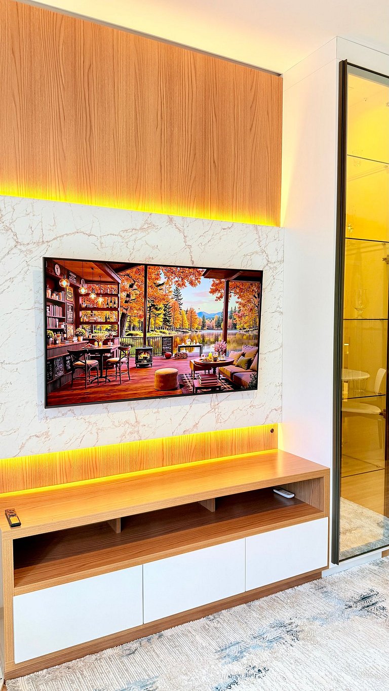 Charmoso e Completo c/ Lareira Próx a Rua Coberta