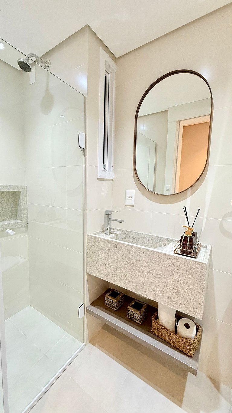 Alto padrão conforto e natureza próx ao centro