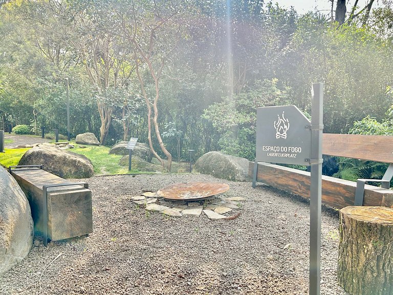 Alto padrão conforto e natureza próx ao centro